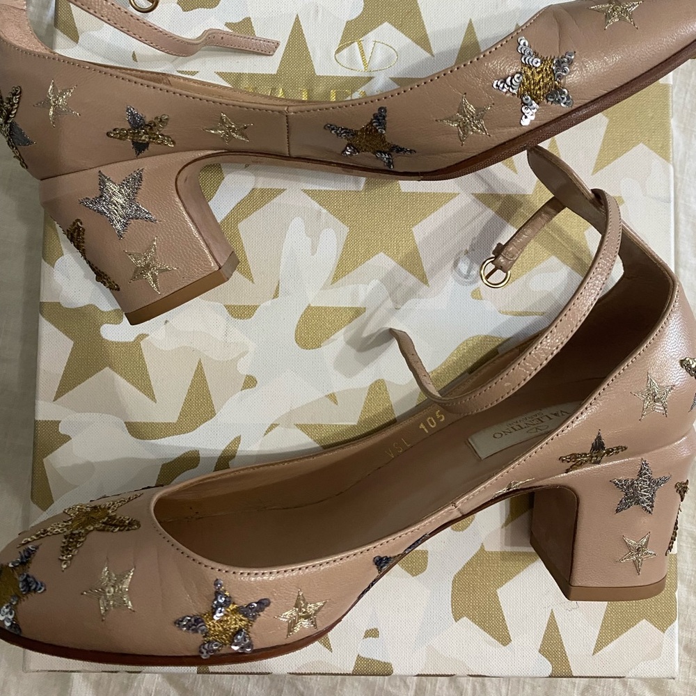 Valentino tango stars ⭐️